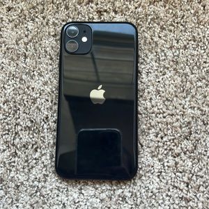 Iphone 11 used with cracks at the top